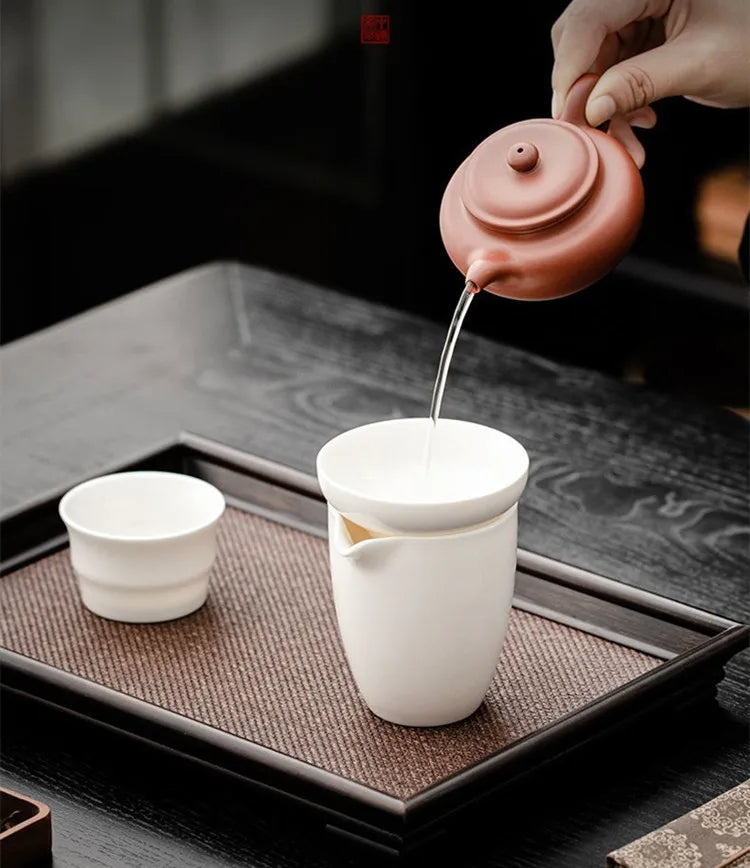 Gongfu Tea Strainer & Glass Pitcher Set
